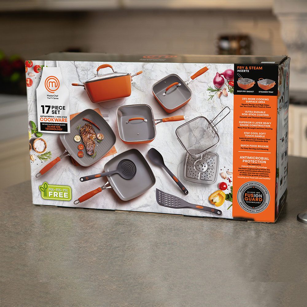 The Master Chef Class cookware set 🤩🤩 Available for delivery